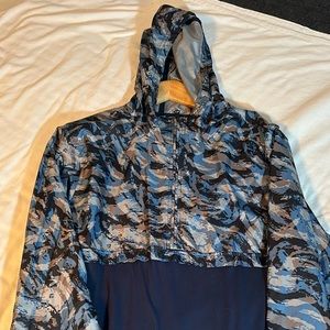 Under armor pull over windbreaker.